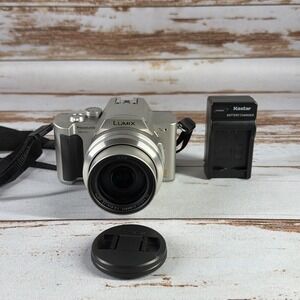 Panasonic Lumix DMC-FZ10 4.0MP Digital Camera Silver 12x Zoom Tested Y2K